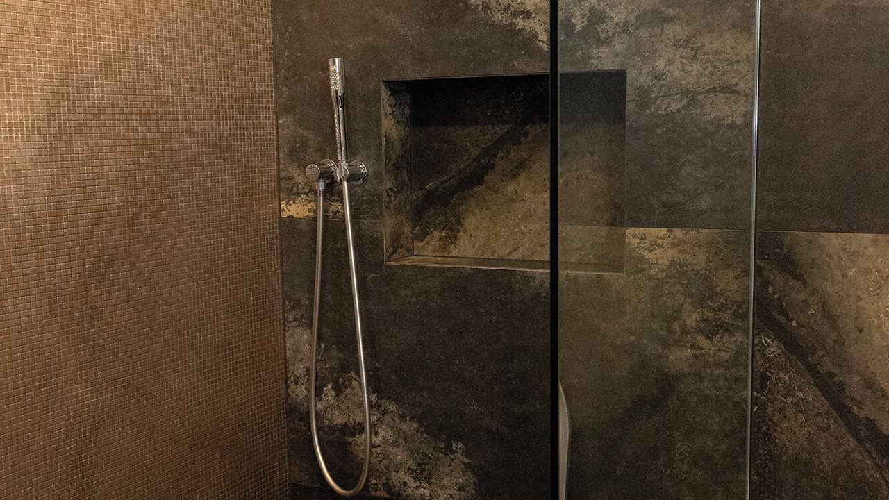 Photo of Bathroom in Cricklewood