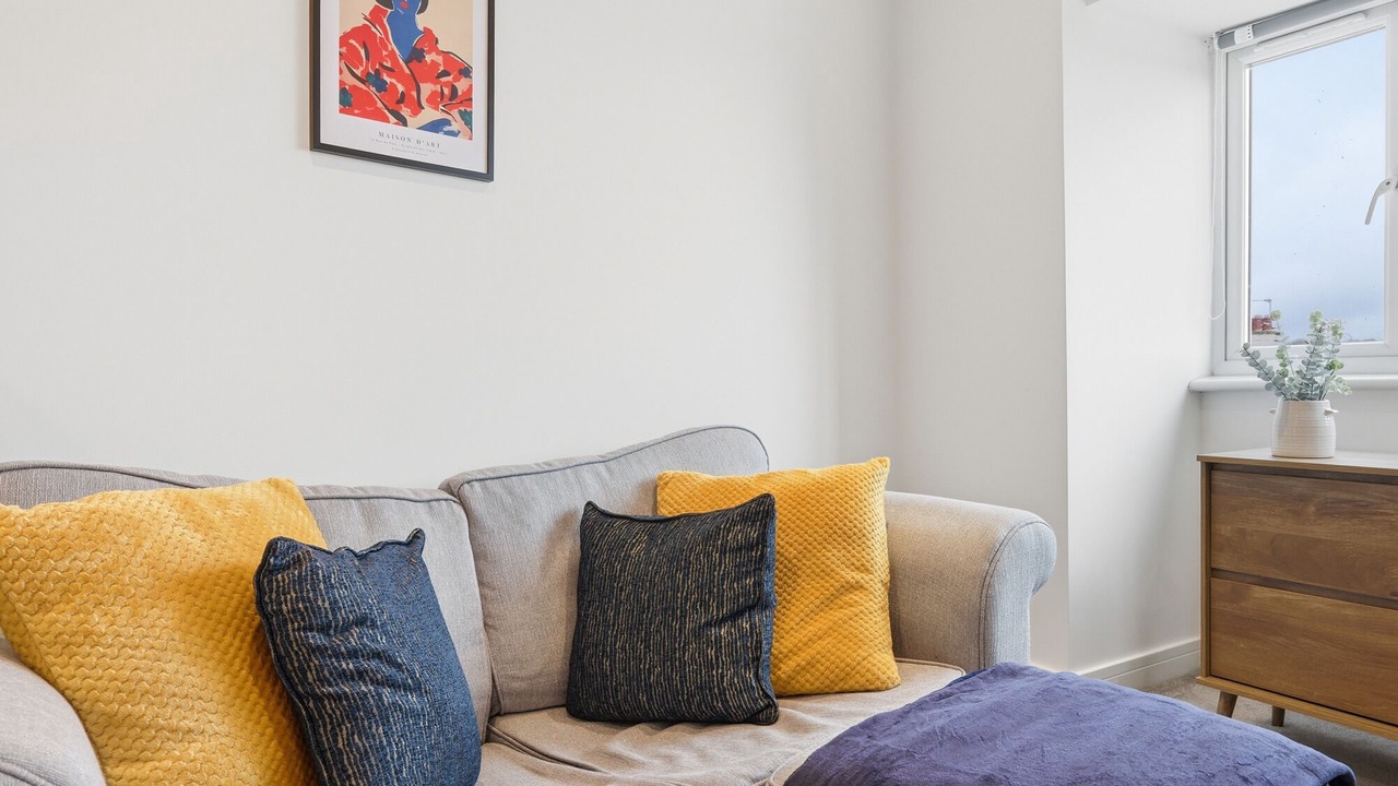 Photo of Livingroom in Potters Bar