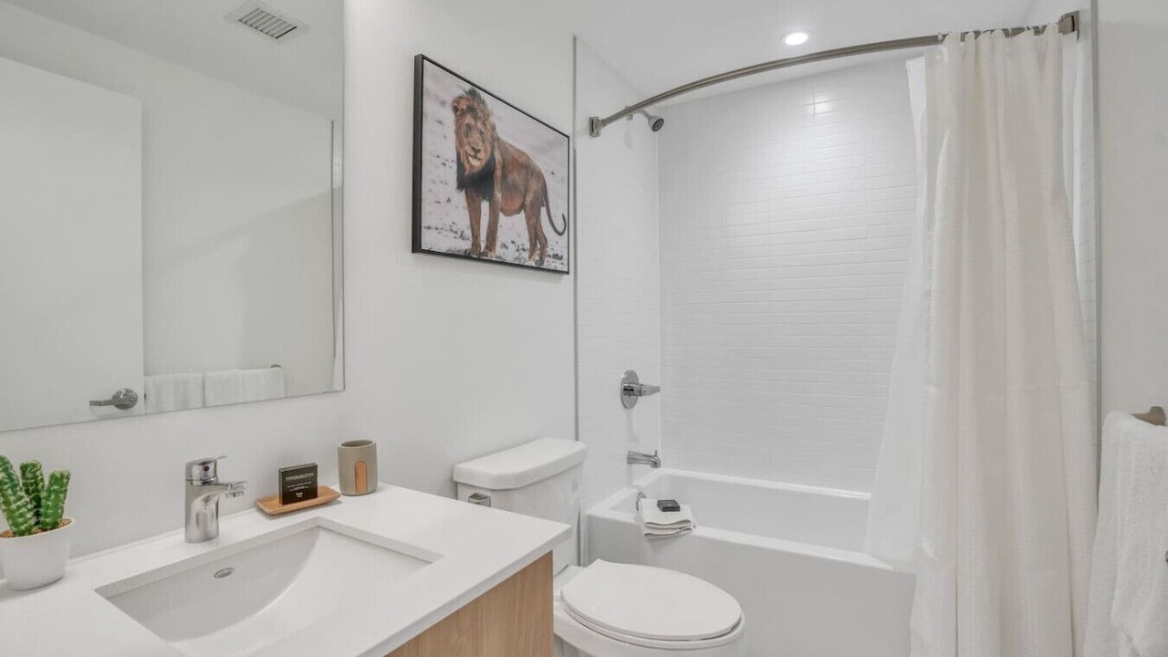 Photo of Bathroom in Sandy Hill