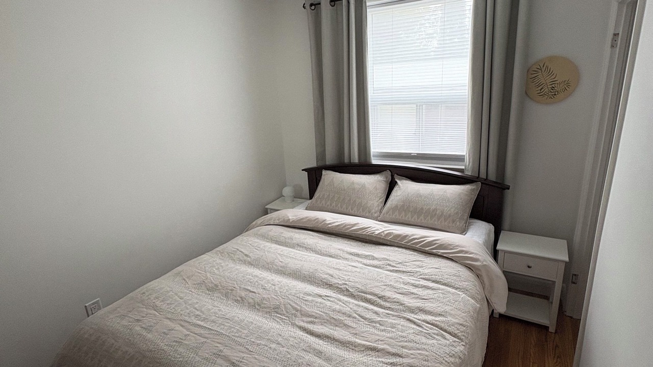 Photo of Bedroom in Woodbine Heights