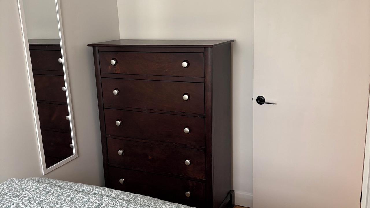Photo of Bedroom in Woodbine Heights