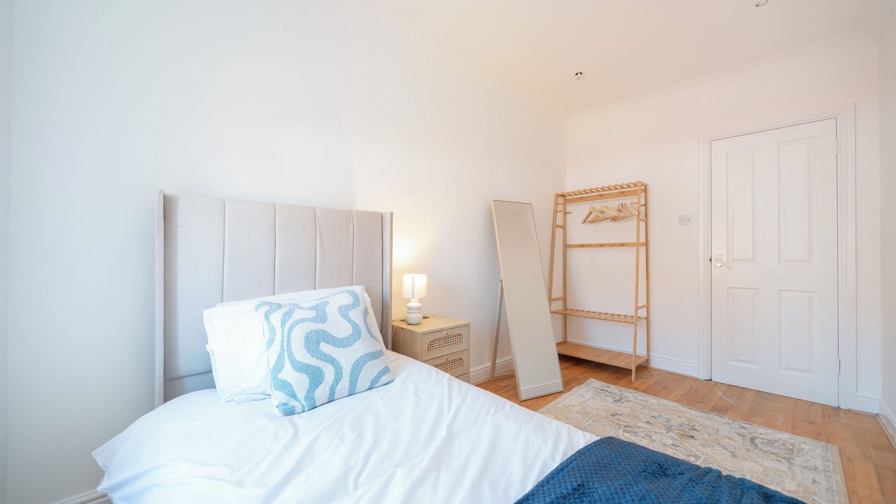 Photo of Bedroom in Elstree