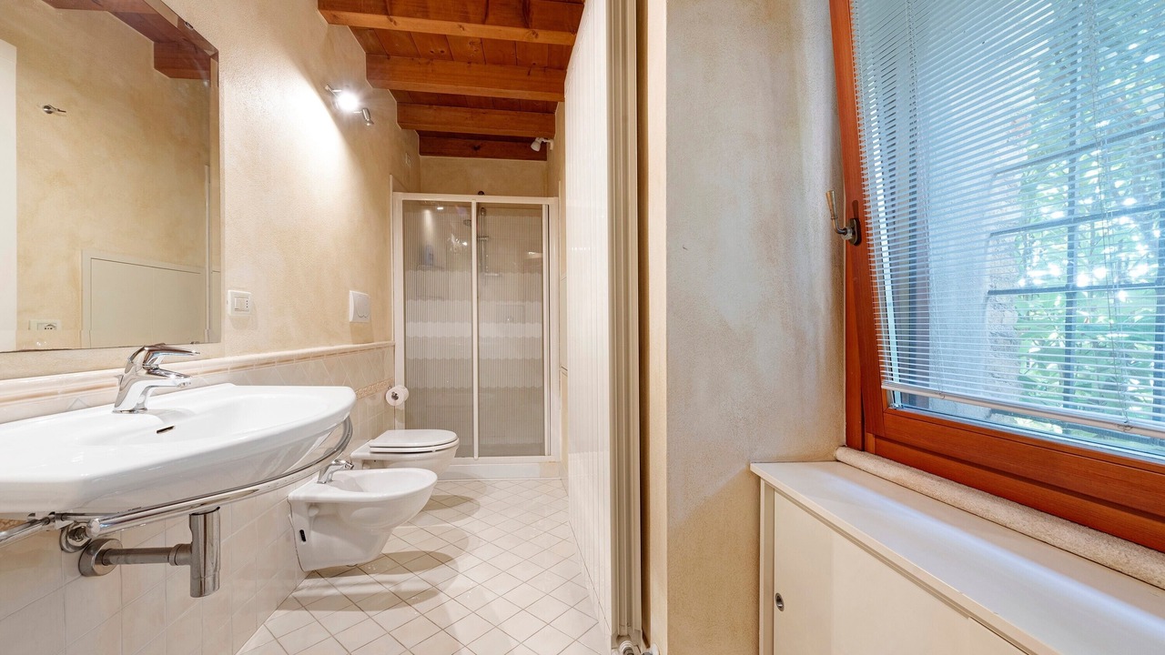 Photo of Bathroom in Pozzolengo
