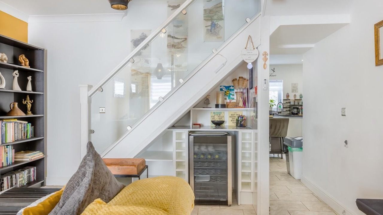 Photo of Livingroom in Kidwelly