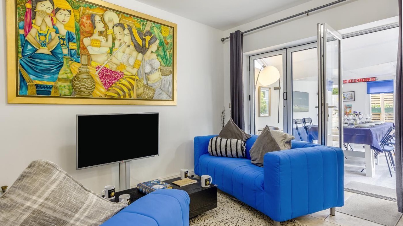 Photo of Livingroom in Kidwelly