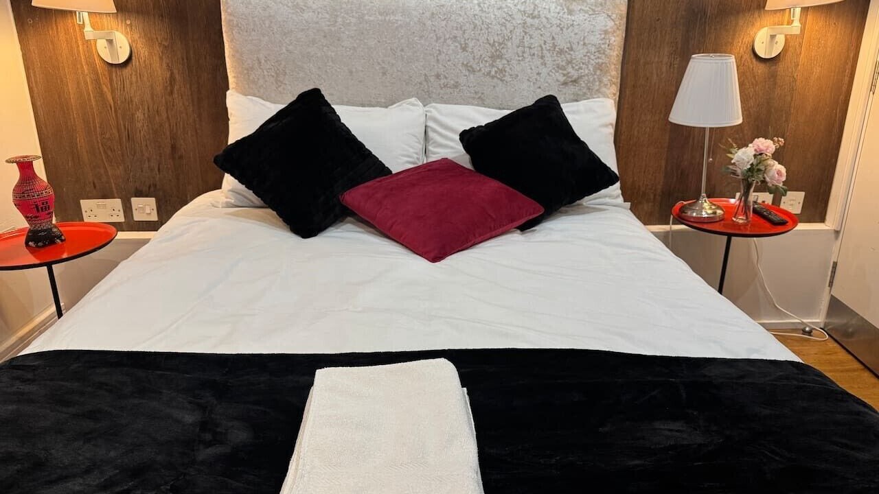 Photo of Bedroom in Whitechapel