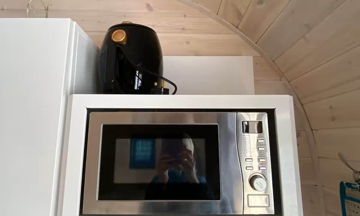 Photo of Kitchen in Oldshoremore