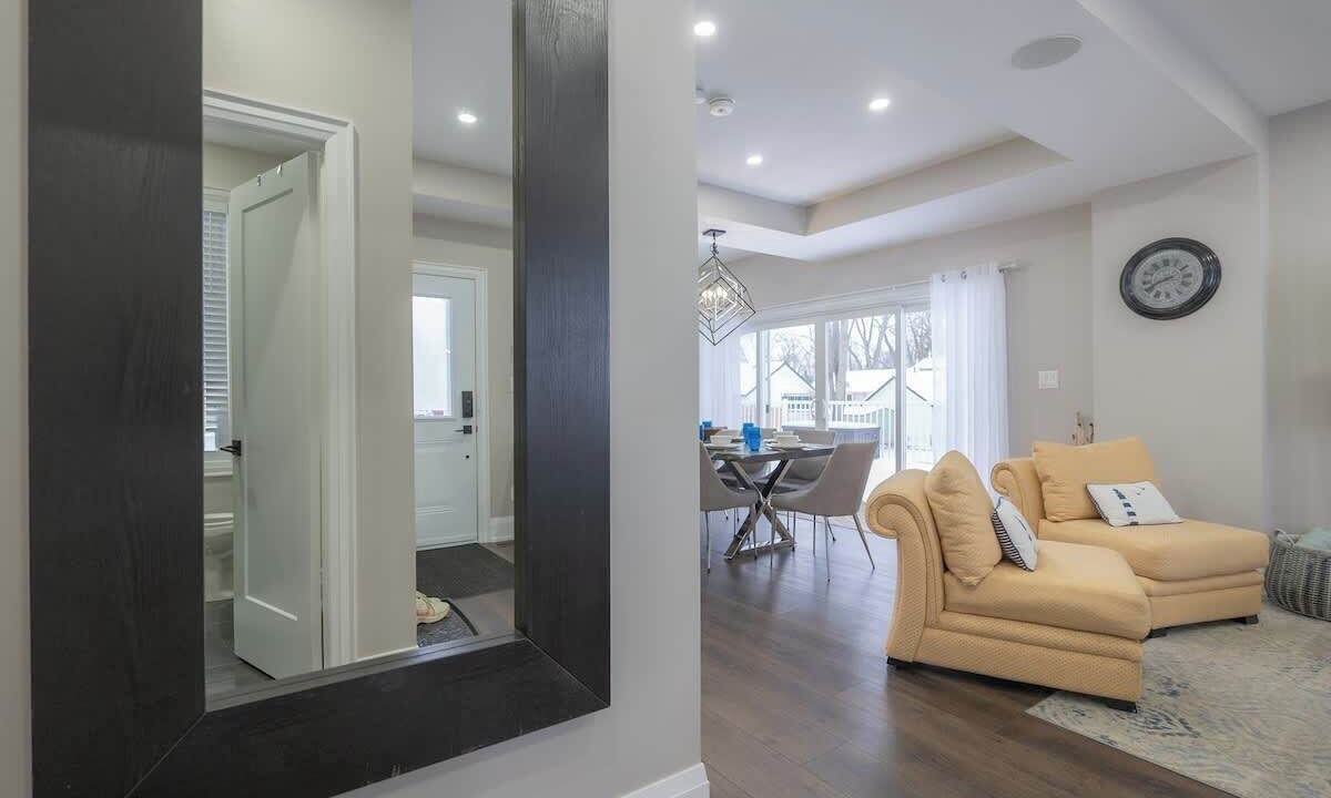 Photo of Livingroom in Crystal Beach
