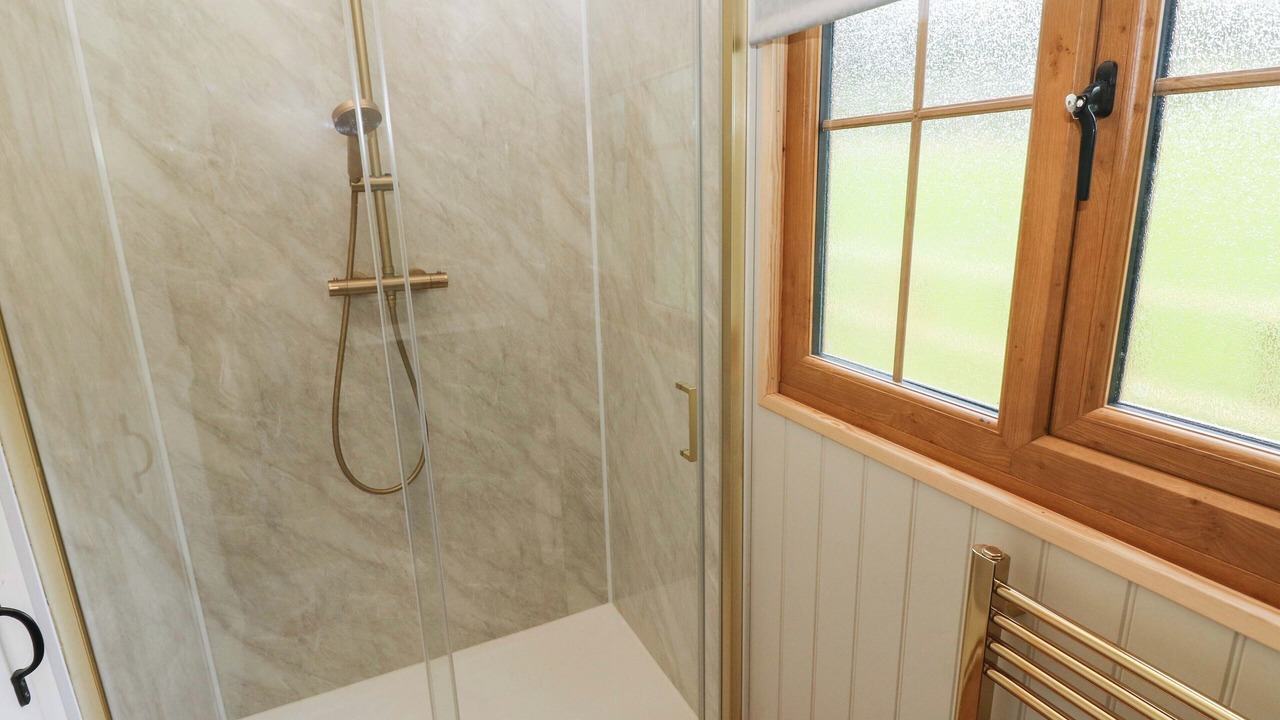 Photo of Bathroom in Pentrefelin