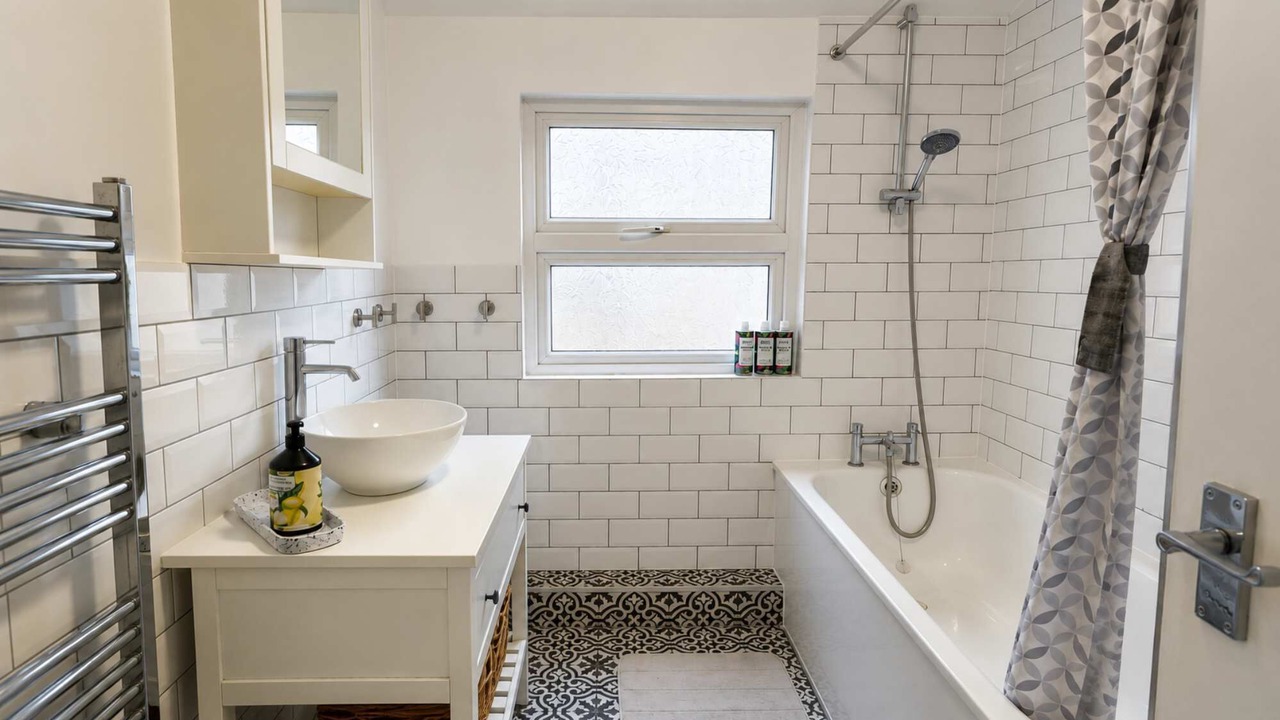 Photo of Bathroom in Newham