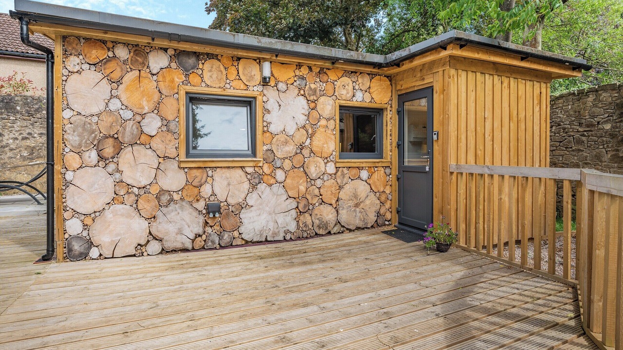 Photo of Outdoor in Polmont
