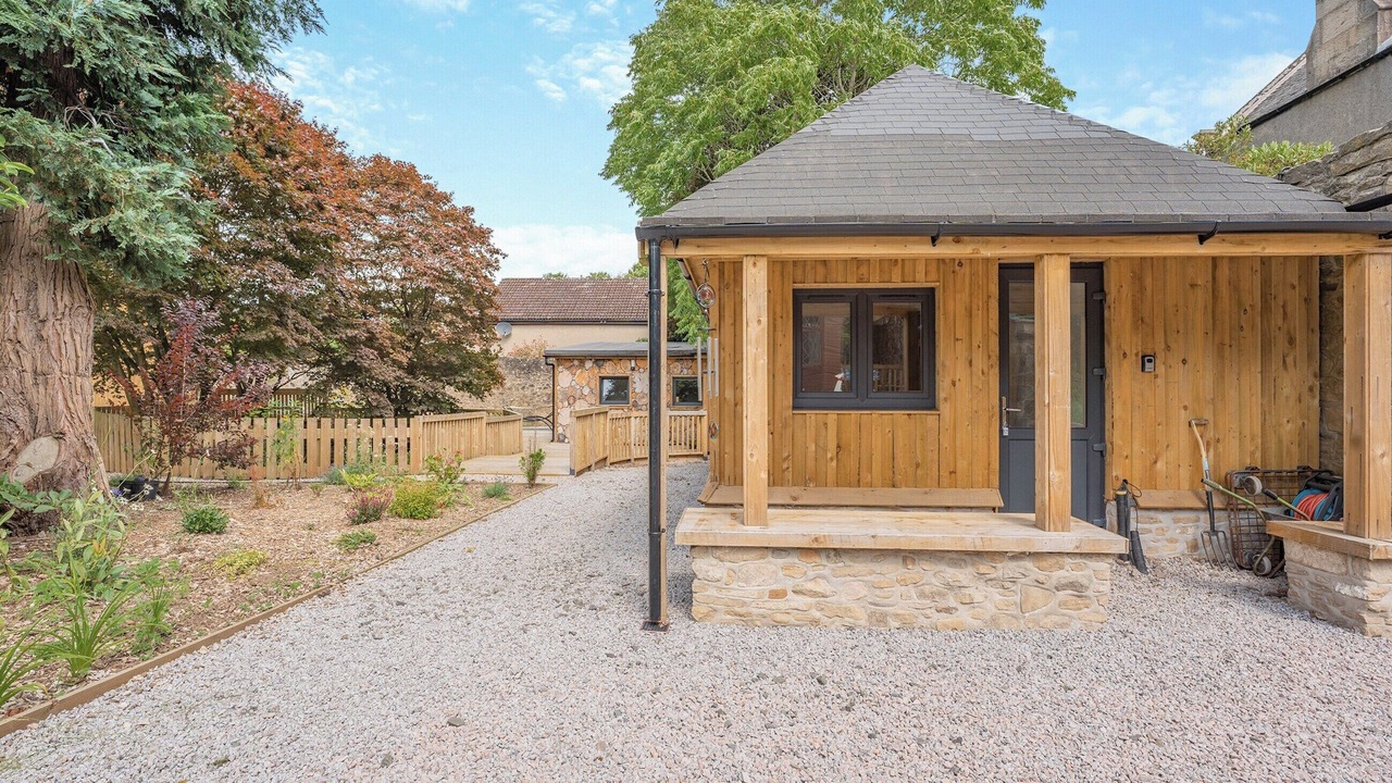 Photo of Outdoor in Polmont