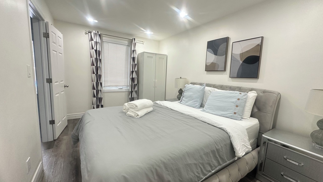 Photo of Bedroom in Niagara Falls