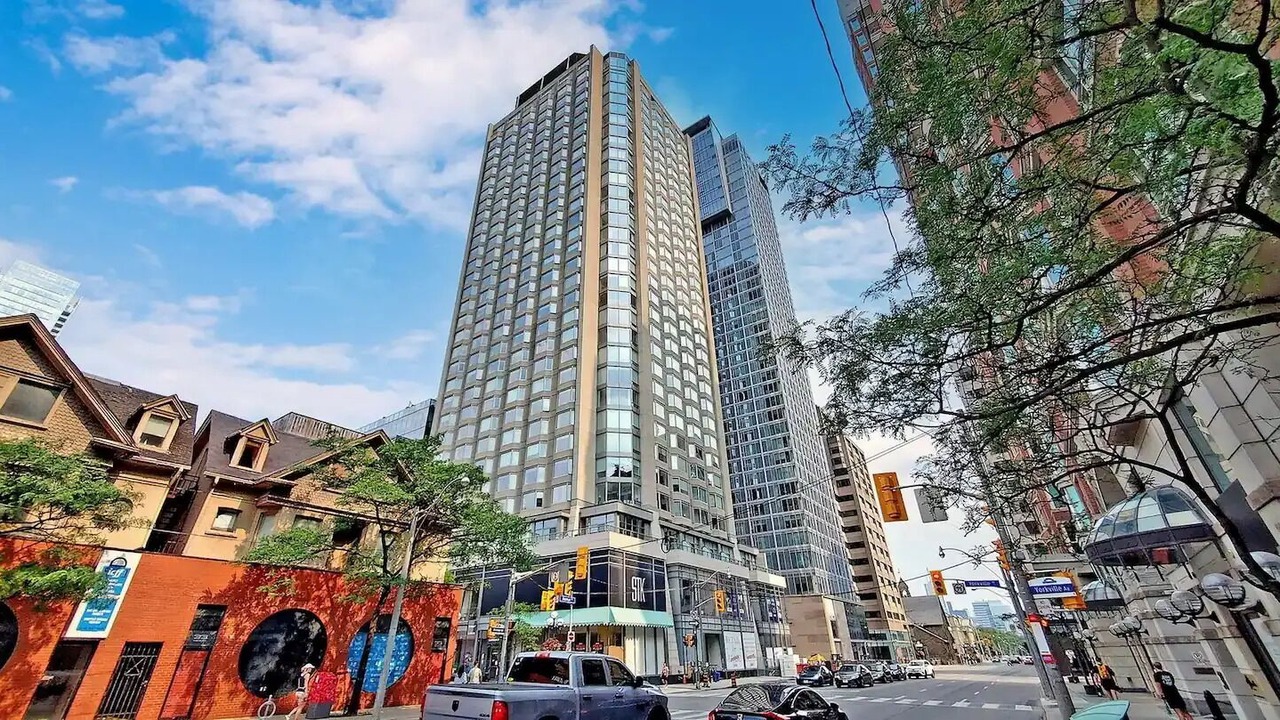 Photo of Outdoor in Bloor-Yorkville