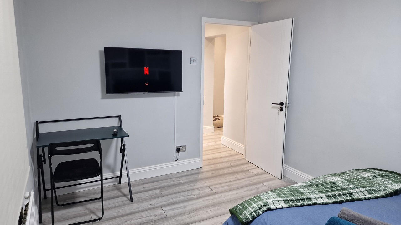 Photo of Bedroom in Cann Hall