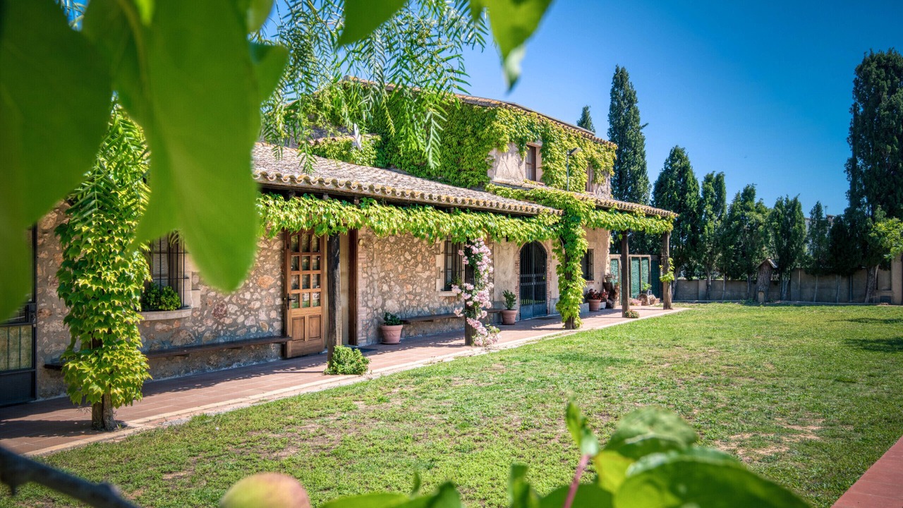 Photo of Outdoor in Albons