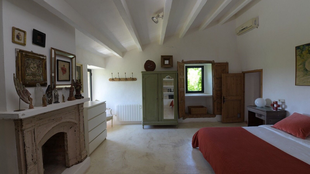 Photo of Bedroom in San Lorenzo Savall