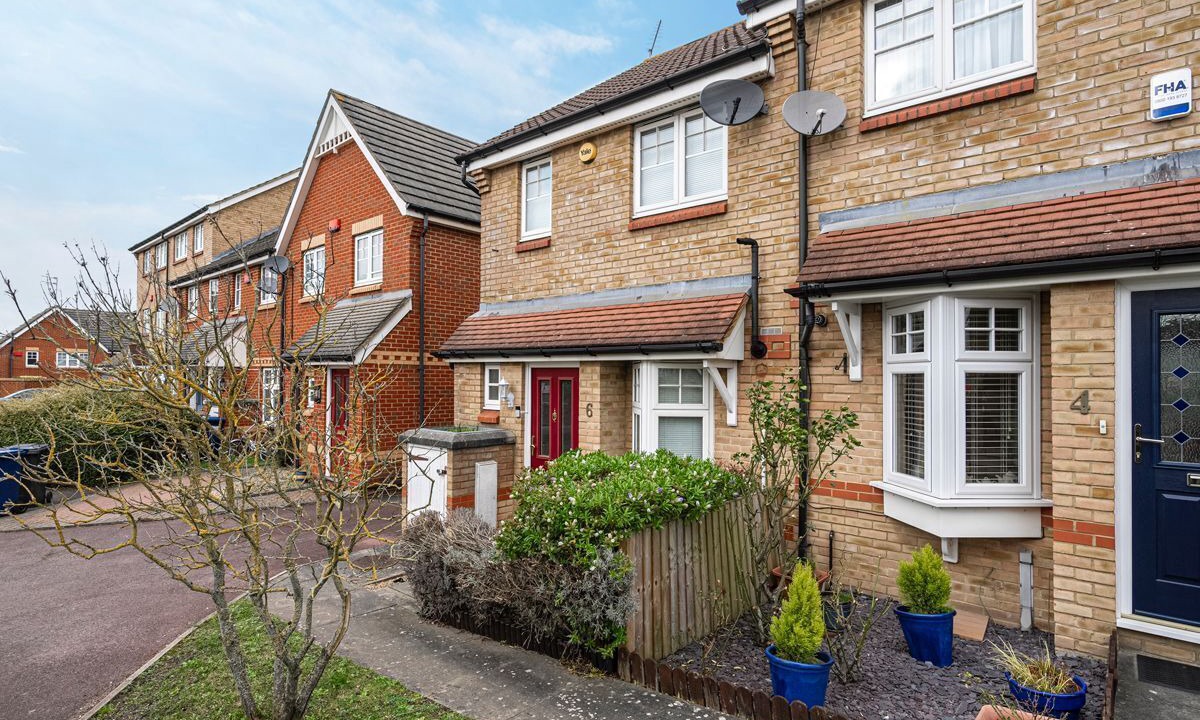 Photo of Outdoor in Hale