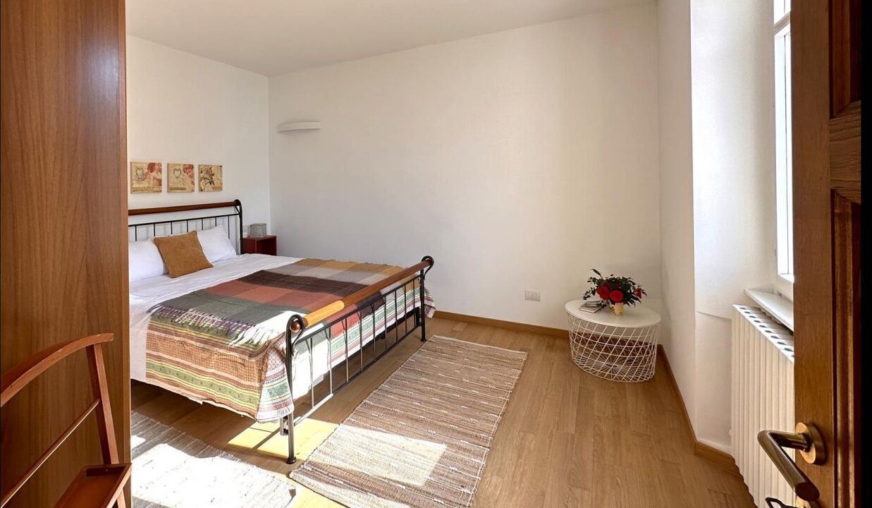 Photo of Bedroom in Carate Urio