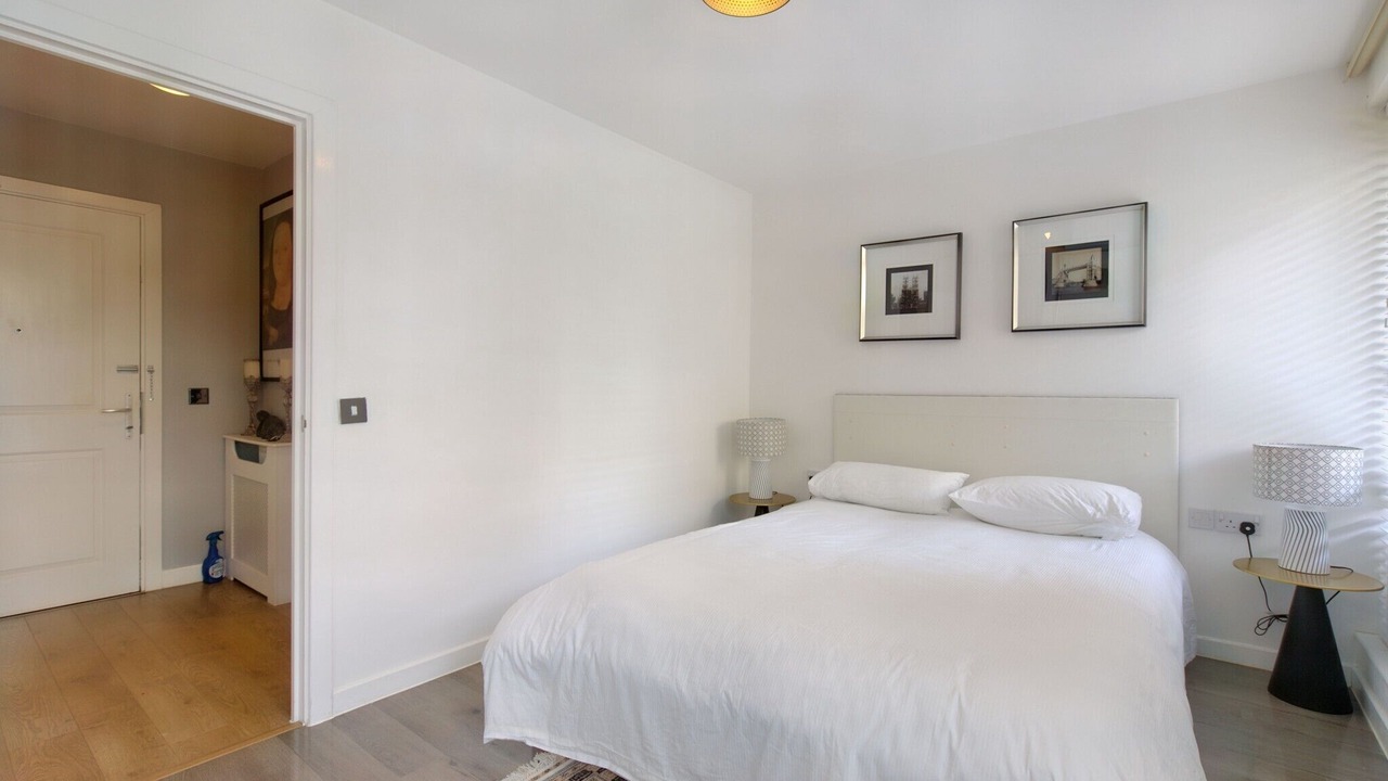 Photo of Bedroom in Lansbury