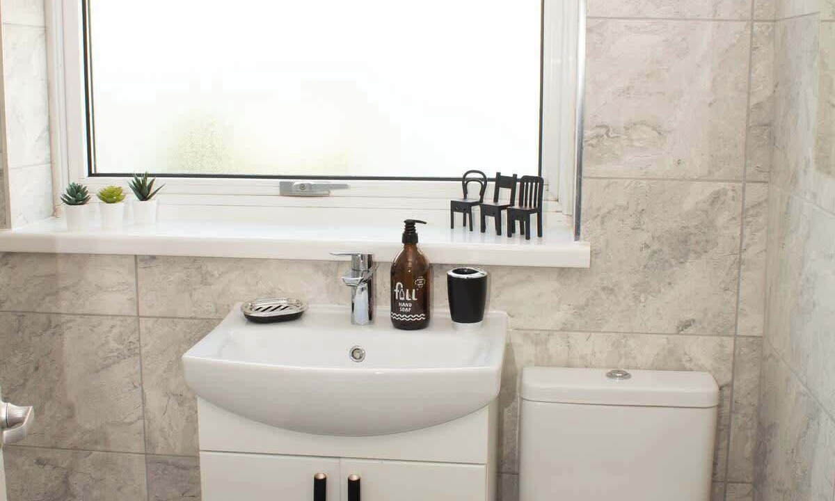 Photo of Bathroom in West Kirby