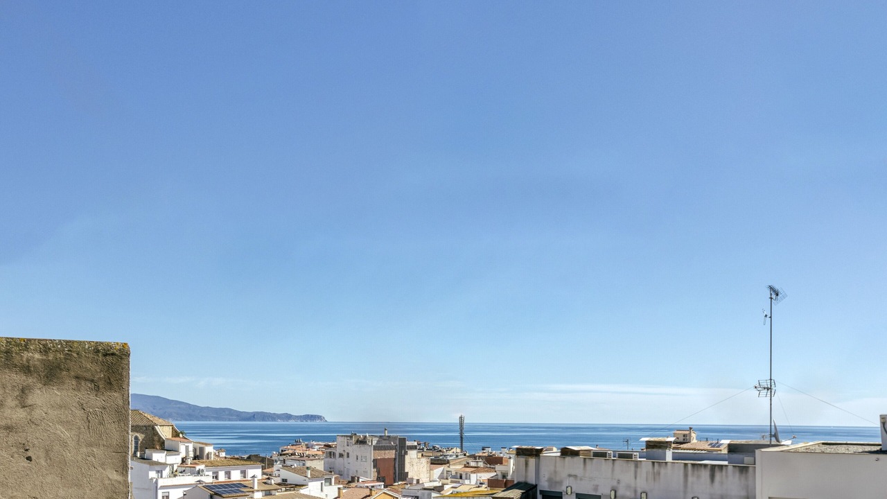 Photo of Others in L'Escala
