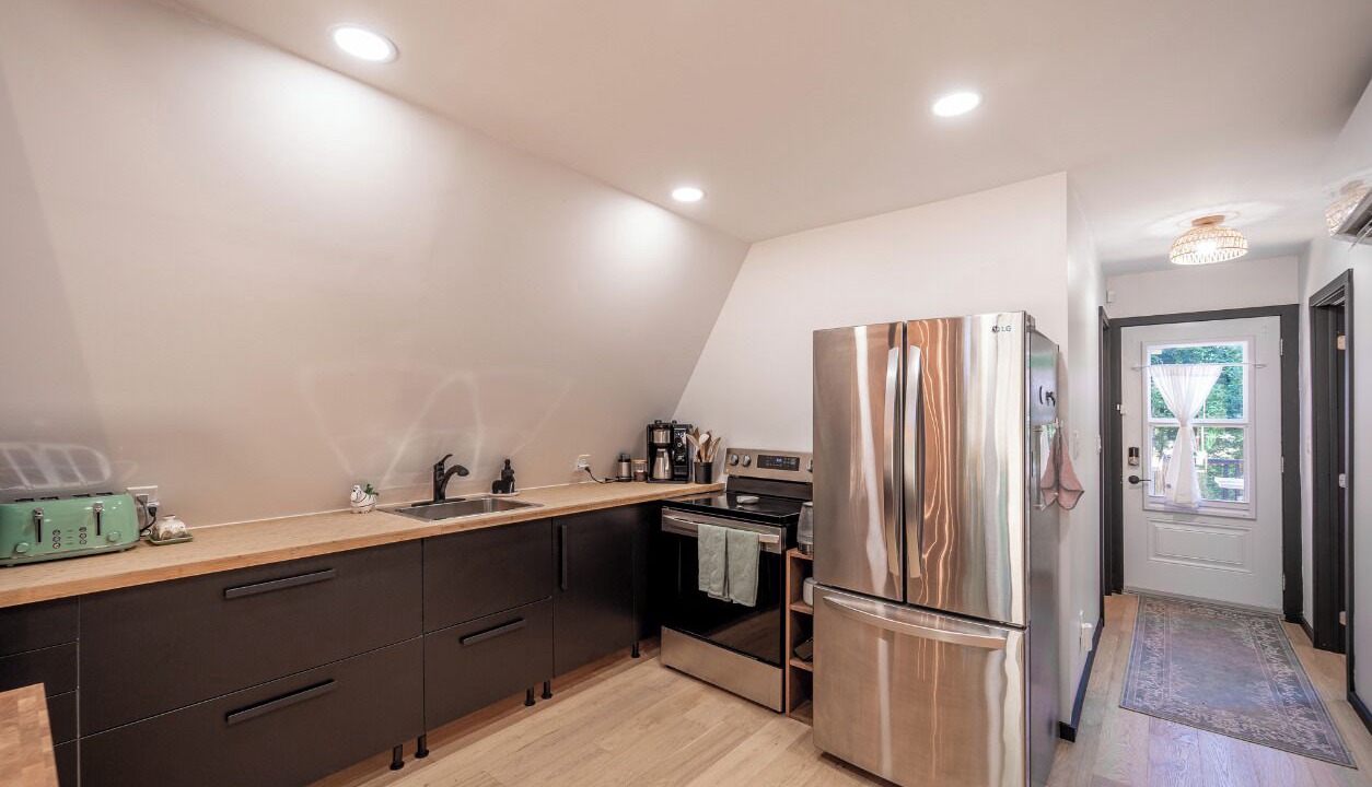 Photo of Kitchen in Grand Bend