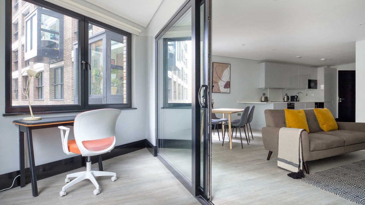 Photo of Livingroom in Whitechapel