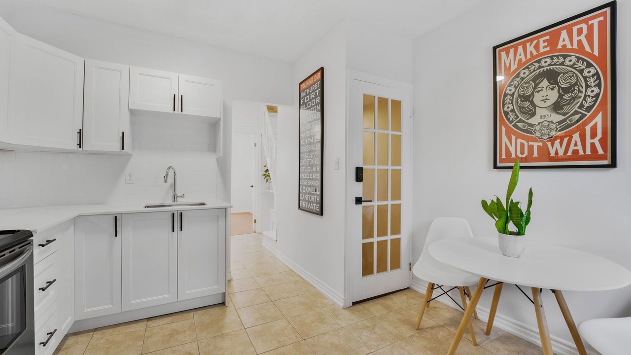 Photo of Kitchen in Greenwood - Coxwell