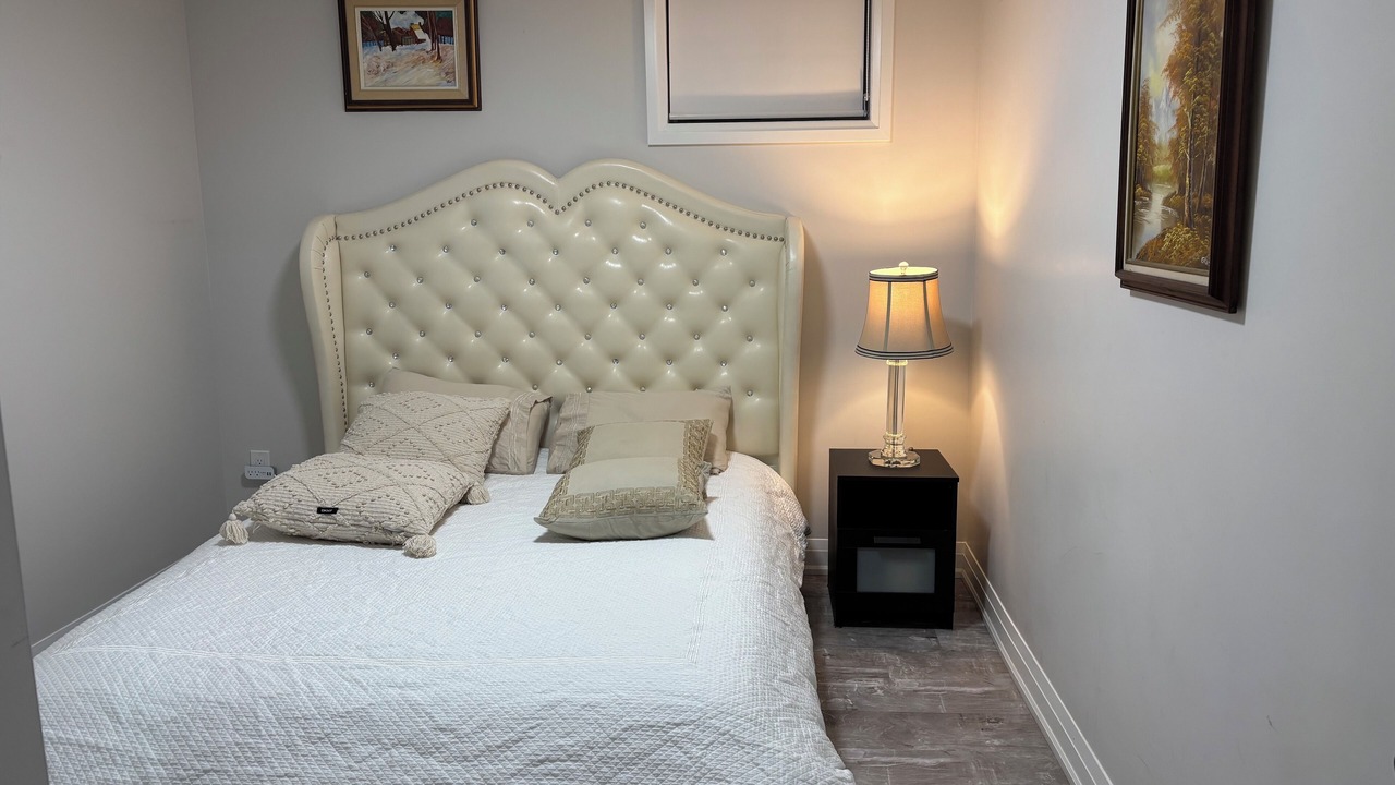 Photo of Bedroom in Grand River South