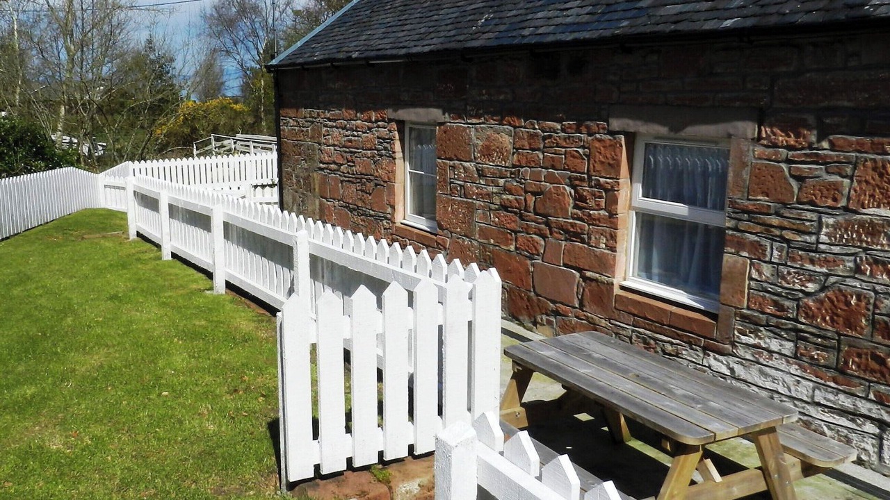 Photo of Outdoor in Corrie
