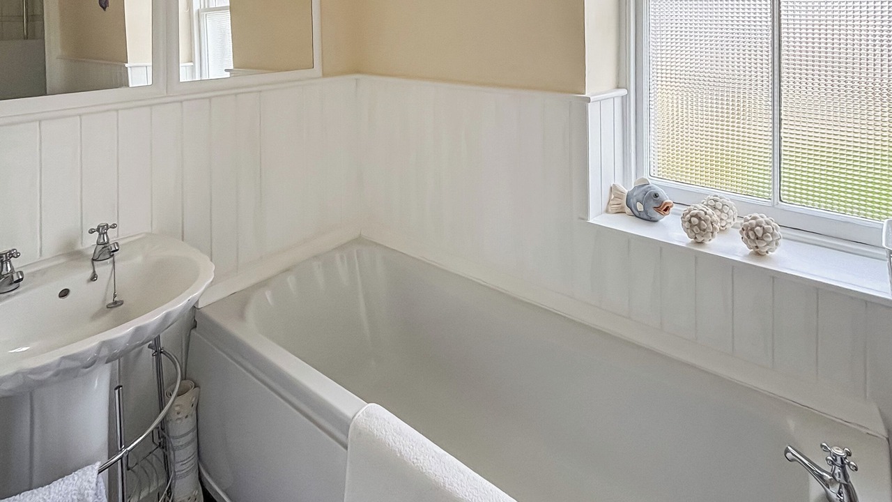 Photo of Bathroom in Cromarty