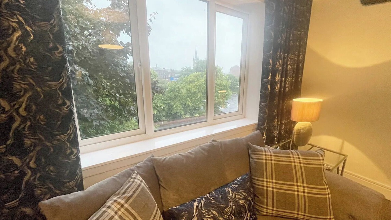 Photo of Livingroom in Renfrew