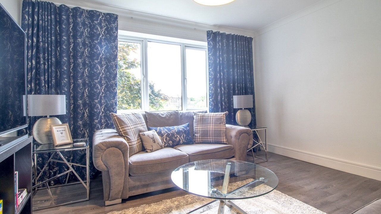 Photo of Livingroom in Renfrew