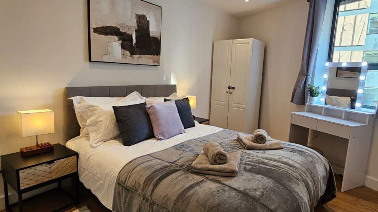 Photo of Bedroom in St Luke's