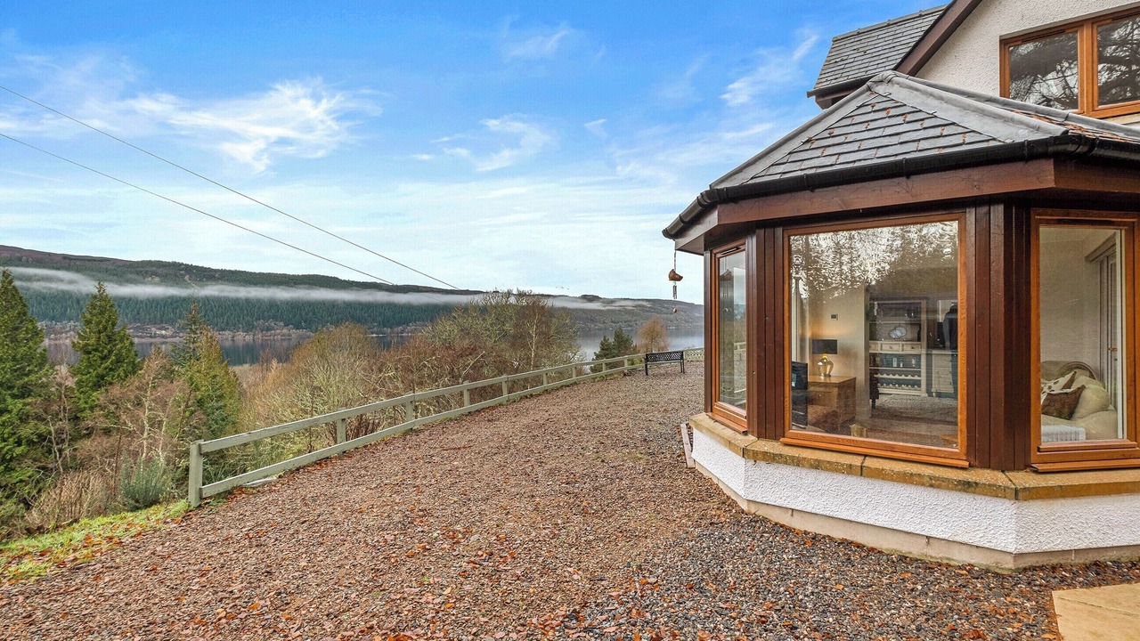 Photo of Outdoor in Foyers