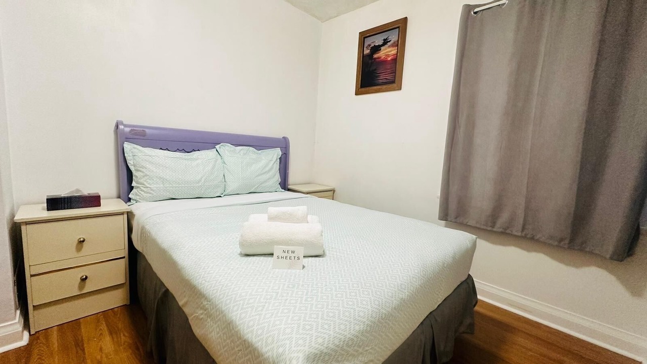Photo of Bedroom in Niagara Falls