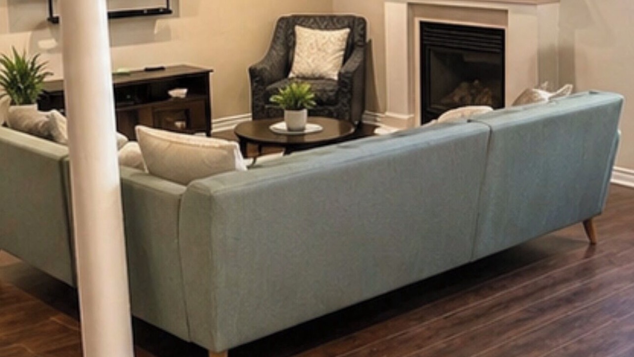 Photo of Livingroom in Richmond Hill