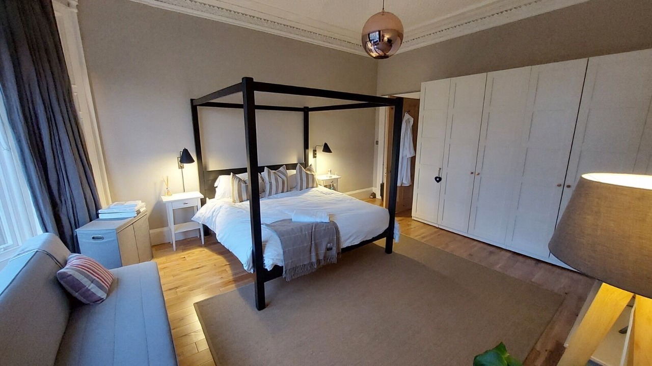 Photo of Bedroom in Glasgow