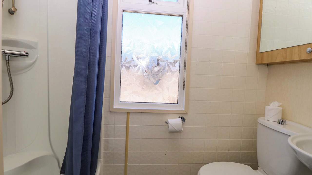Photo of Bathroom in Hopton