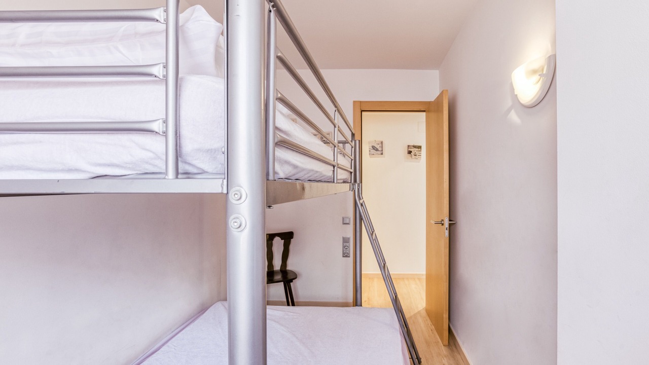 Photo of Bedroom in Roses Town Center
