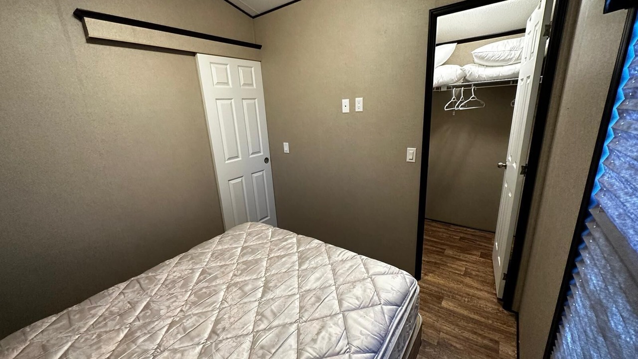 Photo of Bedroom in Niagara Falls