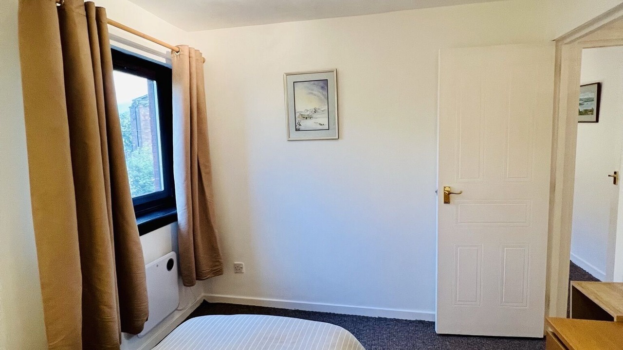 Photo of Bedroom in Springburn
