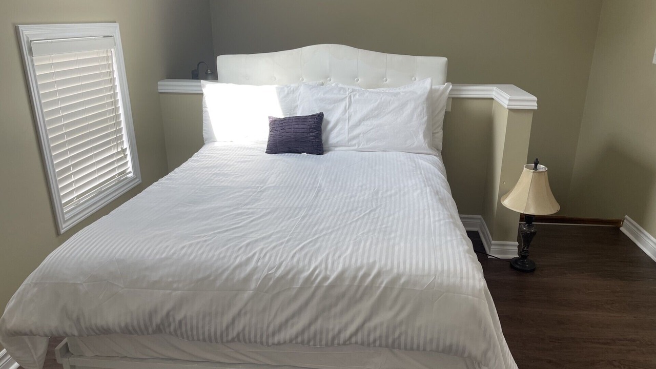 Photo of Bedroom in Niagara Falls