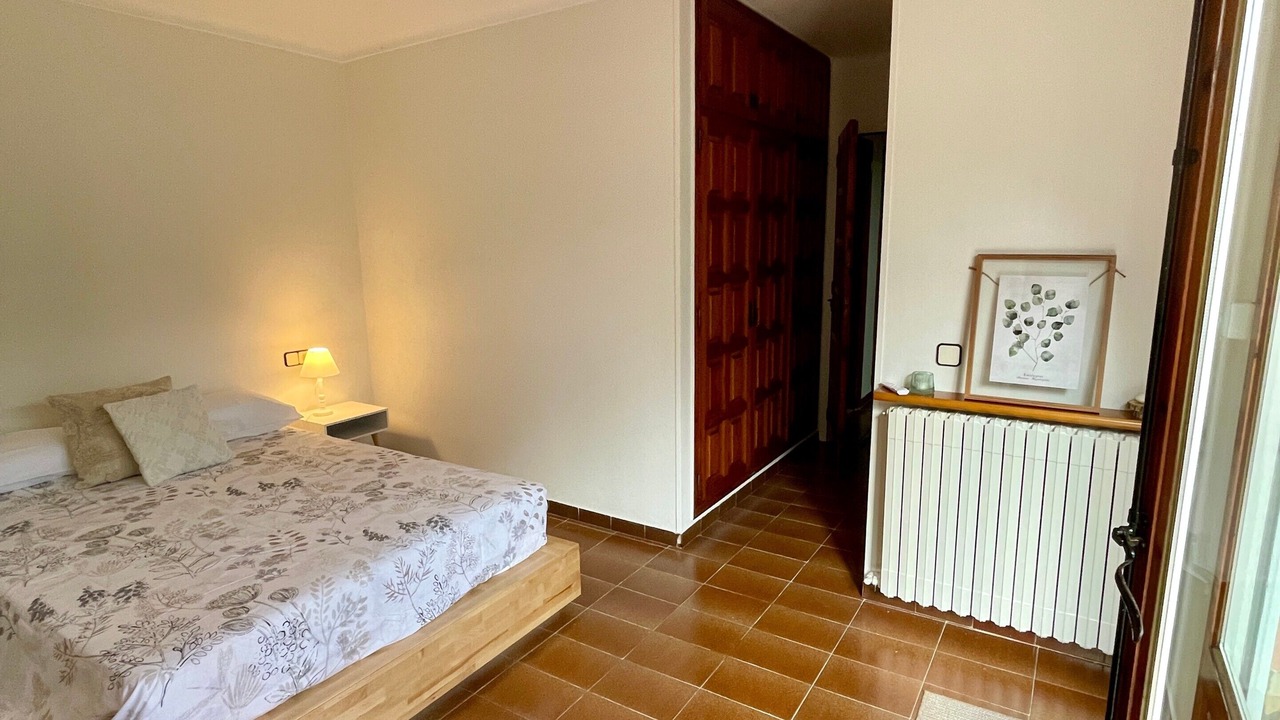 Photo of Bedroom in Mont-Ras