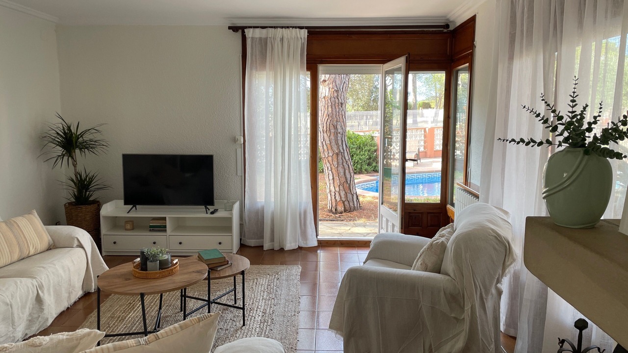 Photo of Livingroom in Mont-Ras
