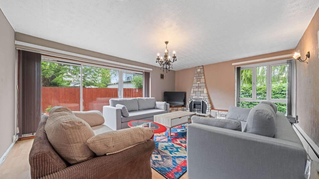 Photo of Livingroom in Barnton