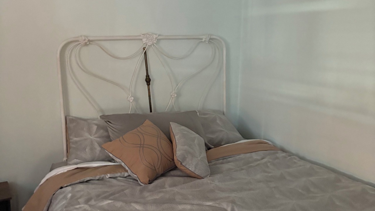Photo of Bedroom in Downtown