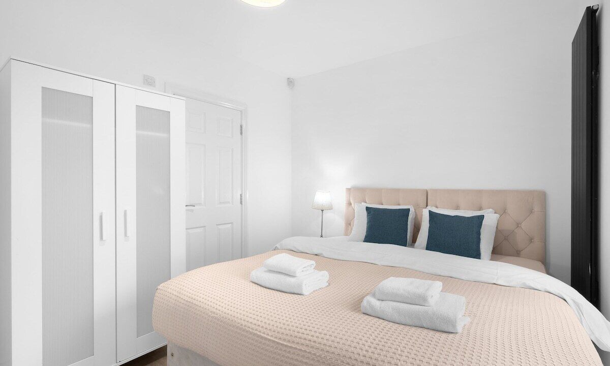 Photo of Bedroom in Borehamwood
