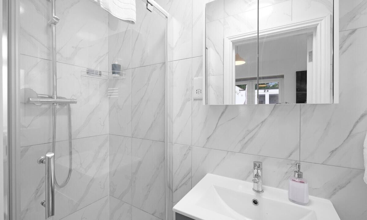 Photo of Bathroom in Borehamwood